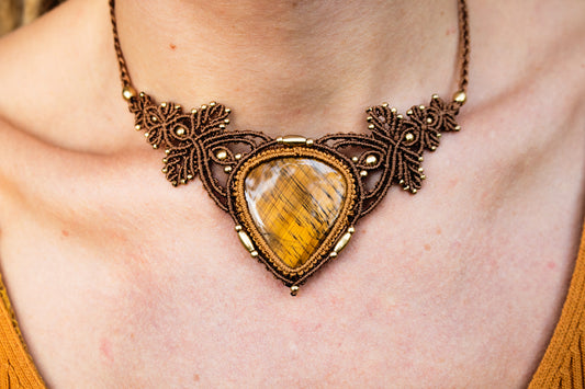 Autumn bloom tiger's eye necklace