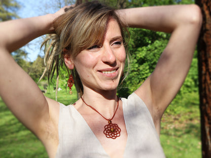 Flower of Life Macramé Pendant with Tiger's Eye