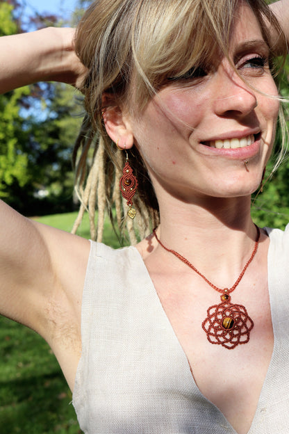 Flower of Life Macramé Pendant with Tiger's Eye