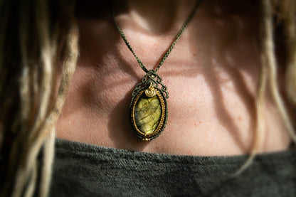 Labradorite Earthbound Necklace