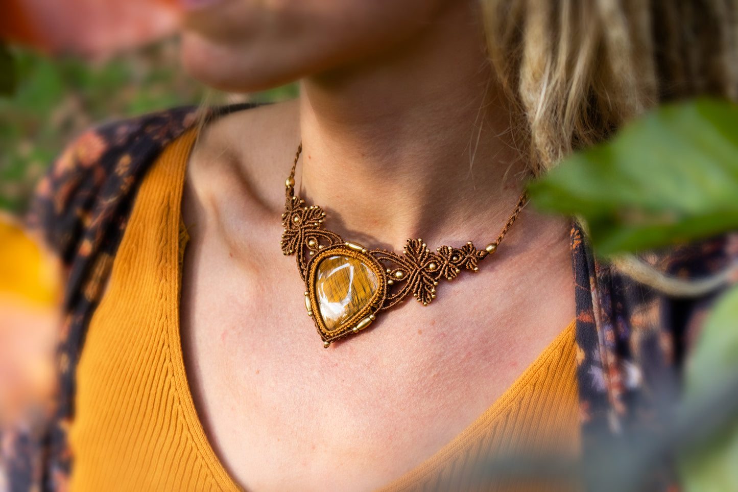 Autumn bloom tiger's eye necklace