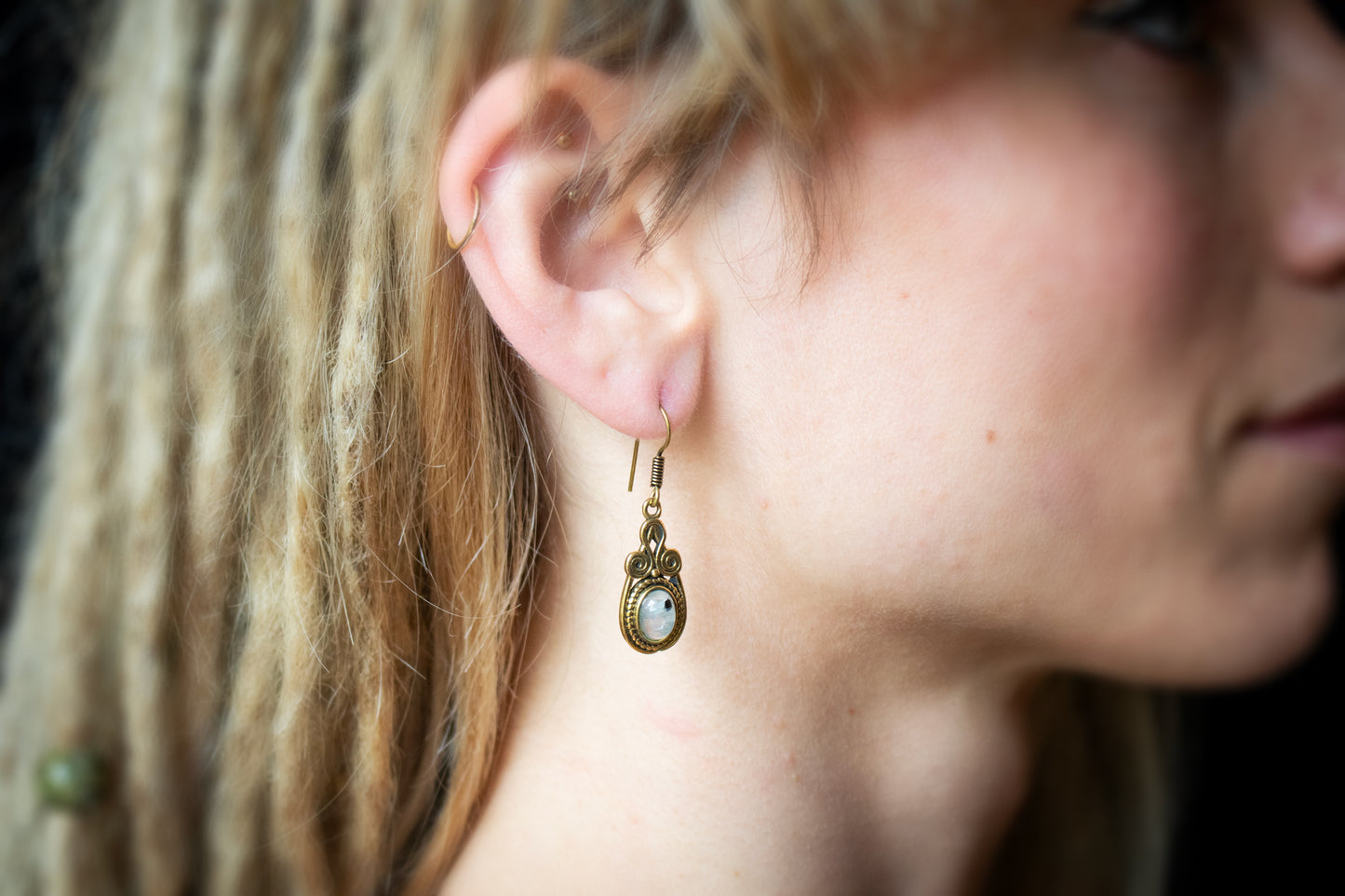 Vintage-Inspired Drop Earrings