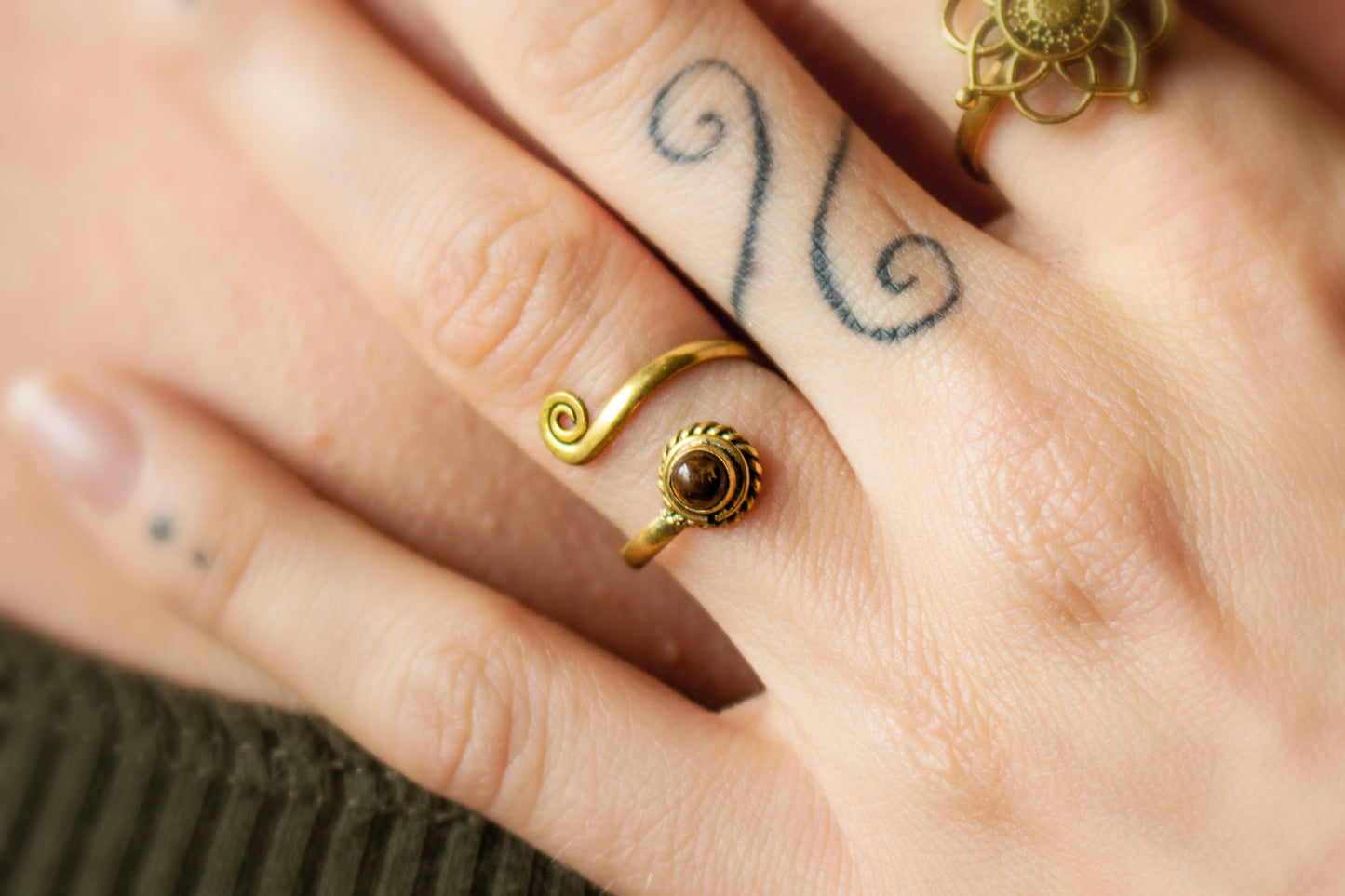 Spiral Gemstone Ring – Available in Various Gemstones