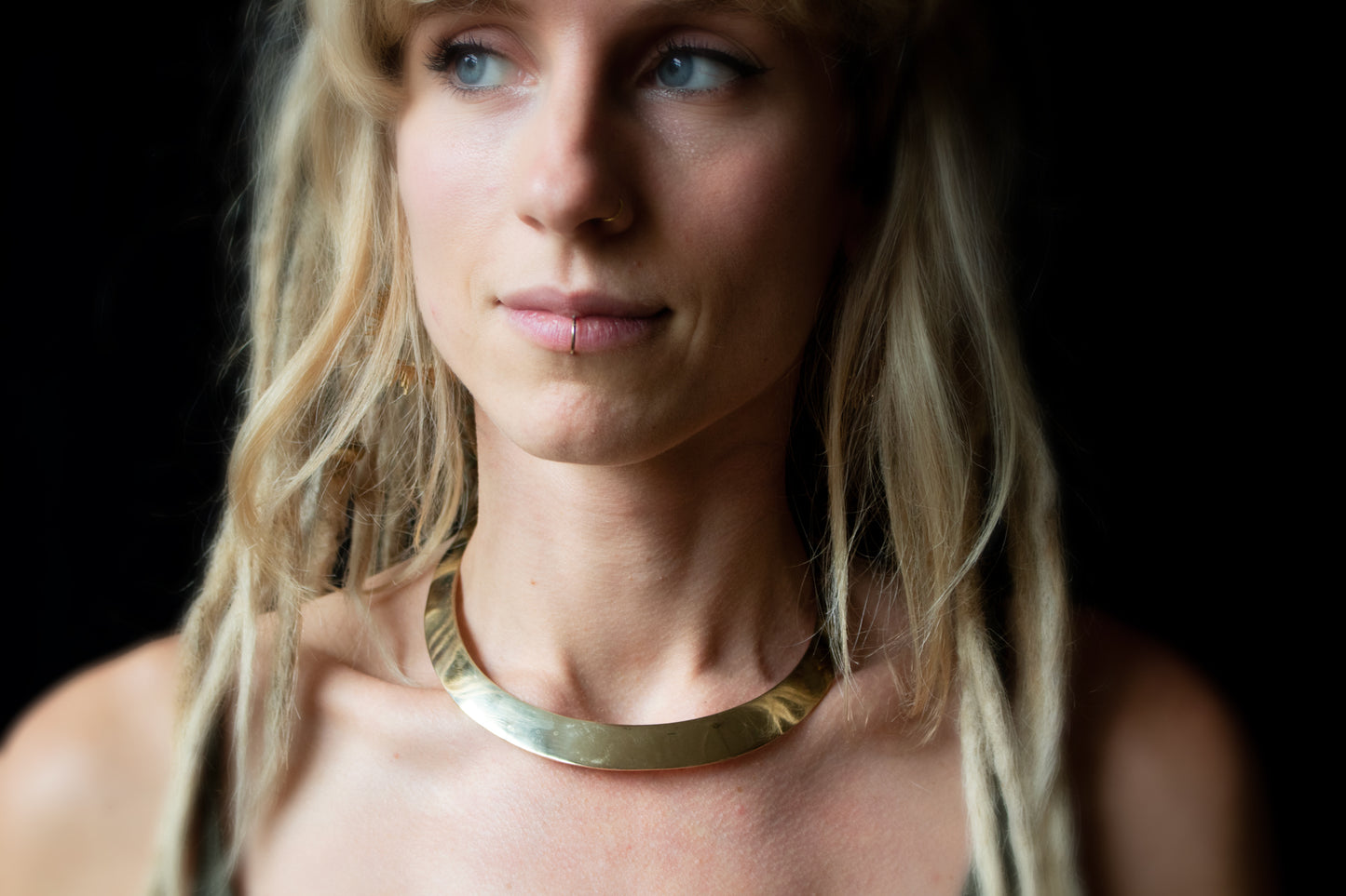 Sleek Brass Collar Necklace
