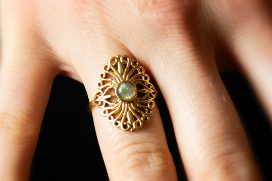 Golden Filigree Ring - Labradorite
