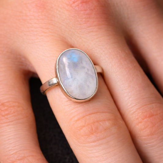 Handmade moonstone ring in 925 sterling silver worn on the hand